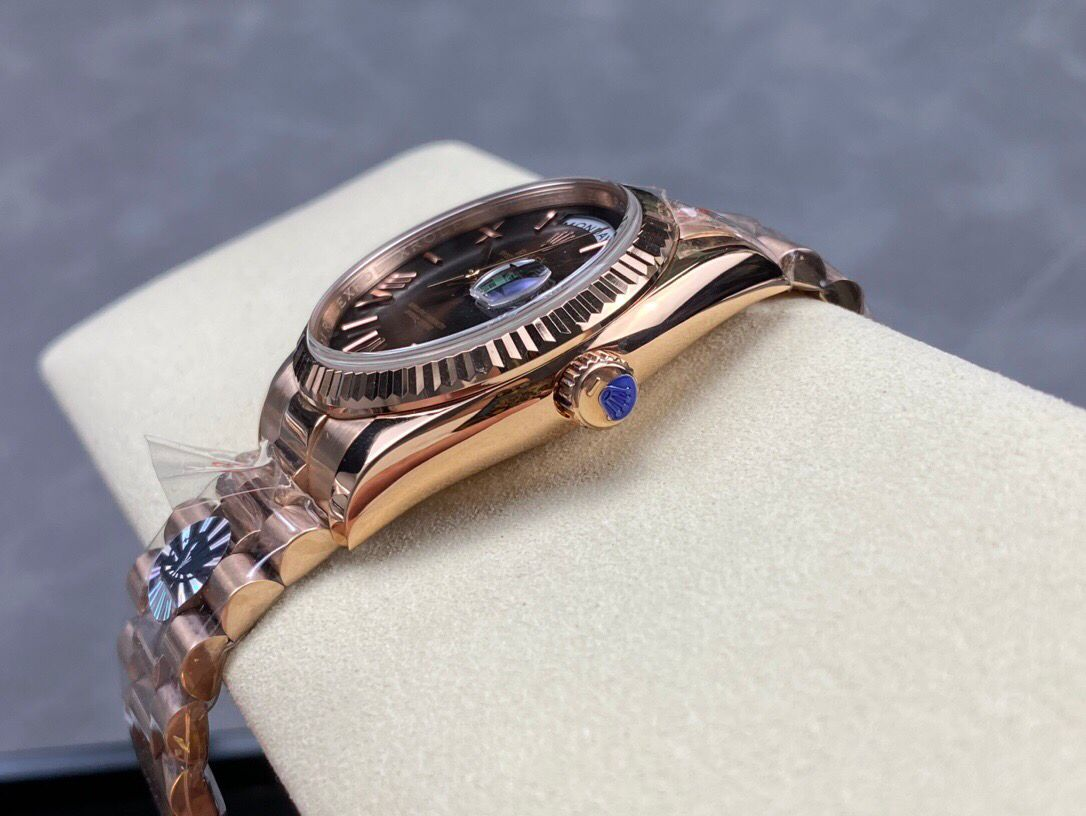Luxury watches for men