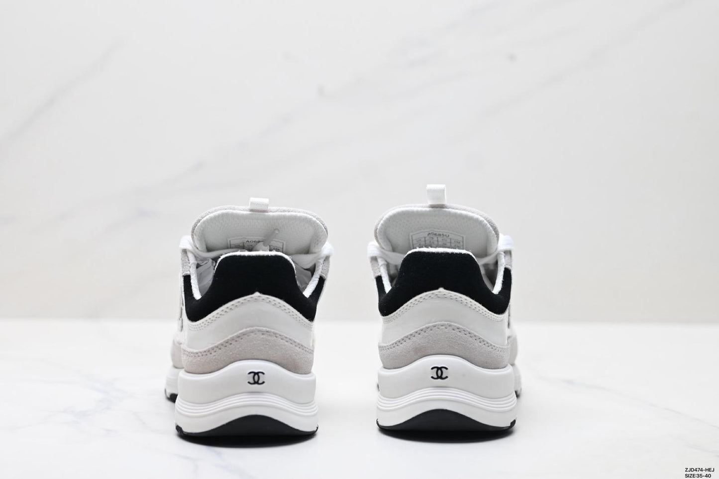 25A white sneaker