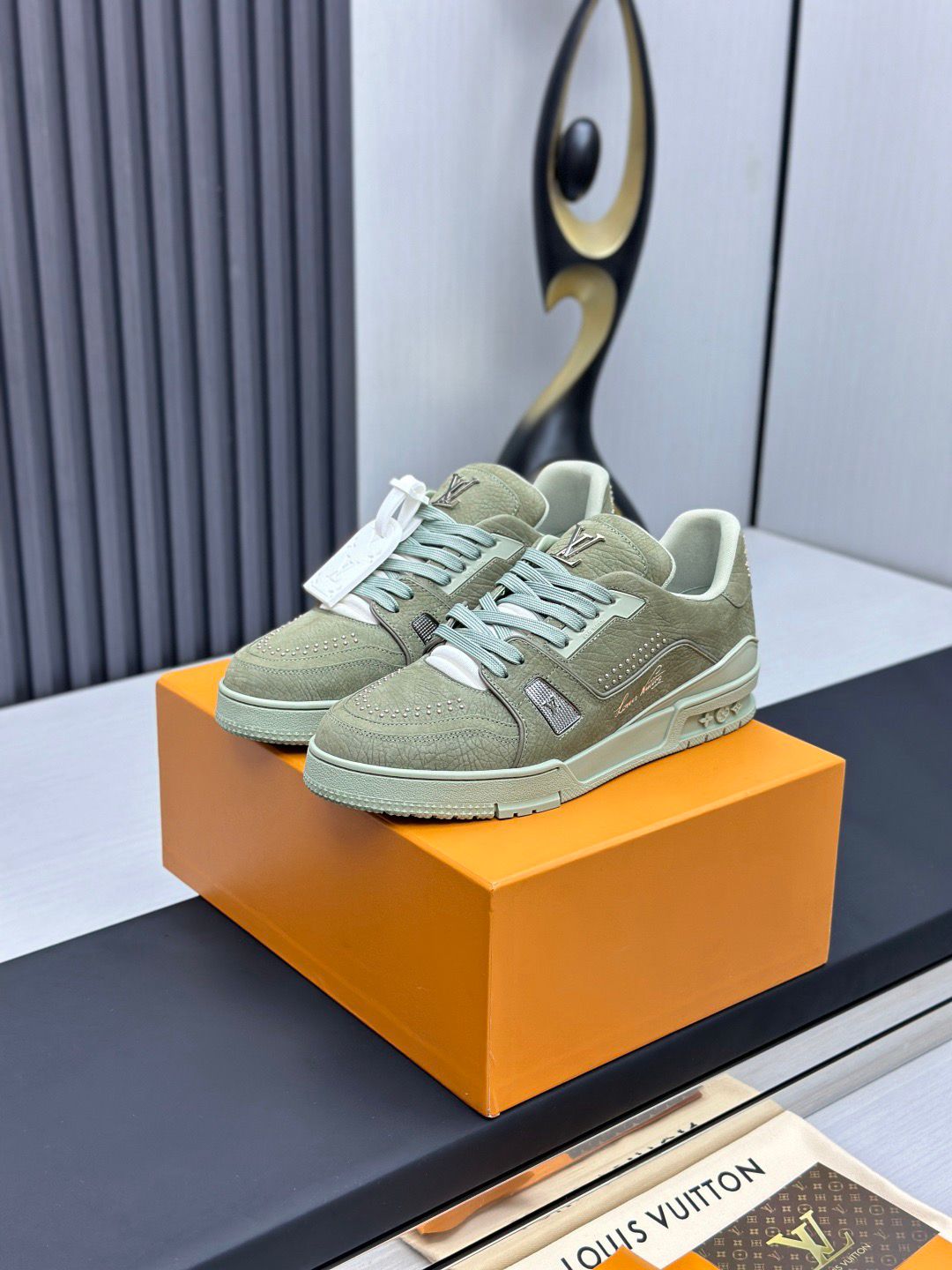 Trainer sneakers