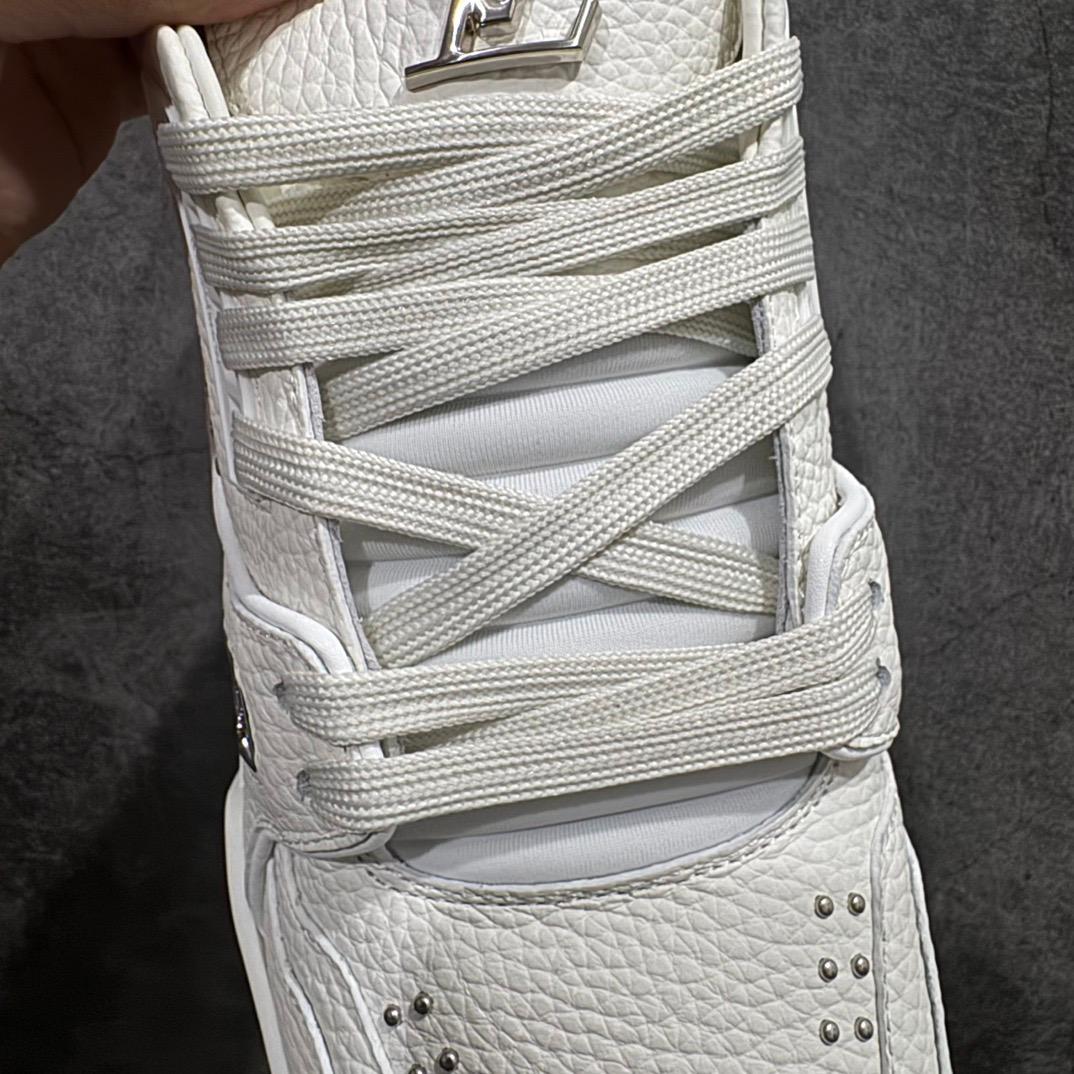 Trainer sneakers