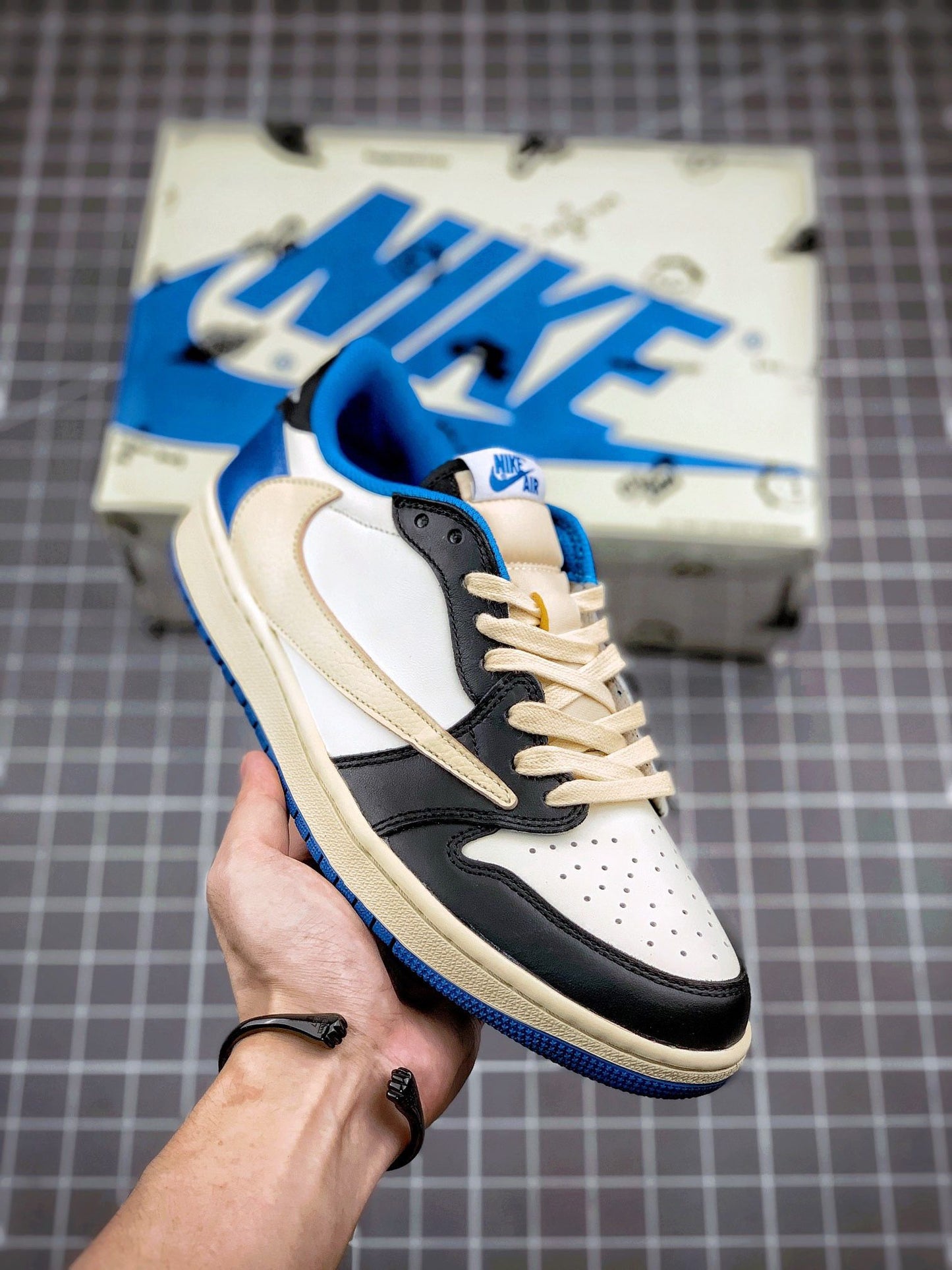 Fragment x TS x Air Jordan 1 Low
