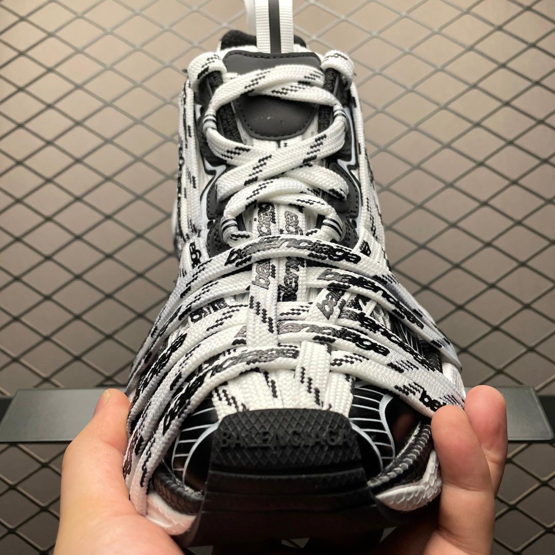 3xl Extreme Laces Logo Sneaker
