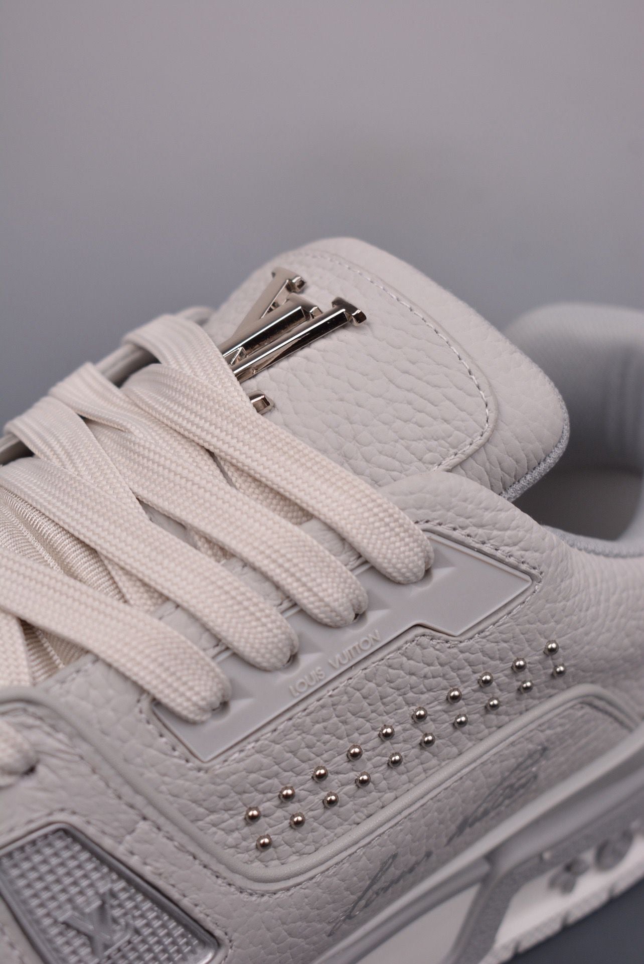 Trainer sneakers