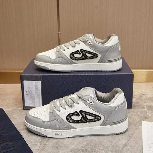 B57 Dribble Low-Top Sneaker