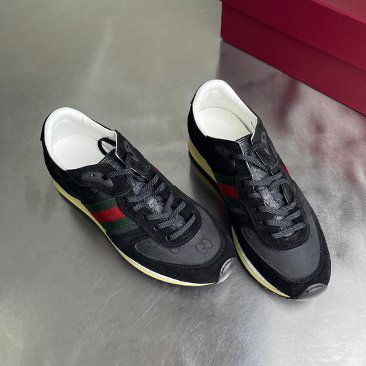 Re-Motion sneaker
