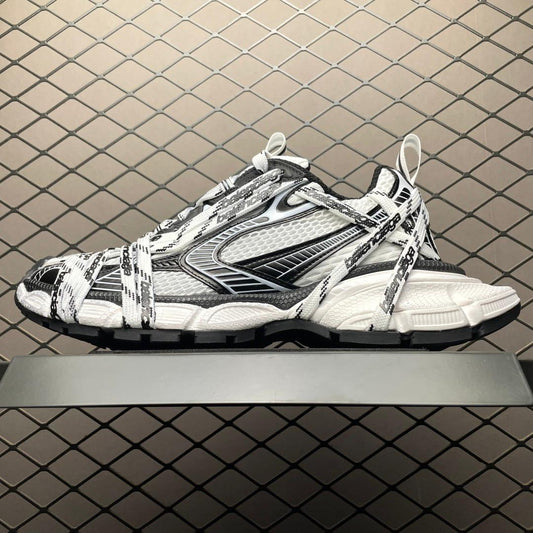3xl Extreme Laces Logo Sneaker